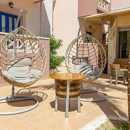Hotel Ilios 3*
