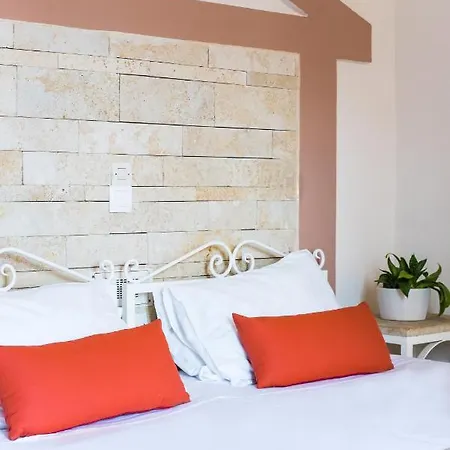 Ilios Hotel 3*